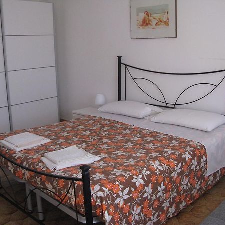 Aloe B&B Alghero Ruang foto